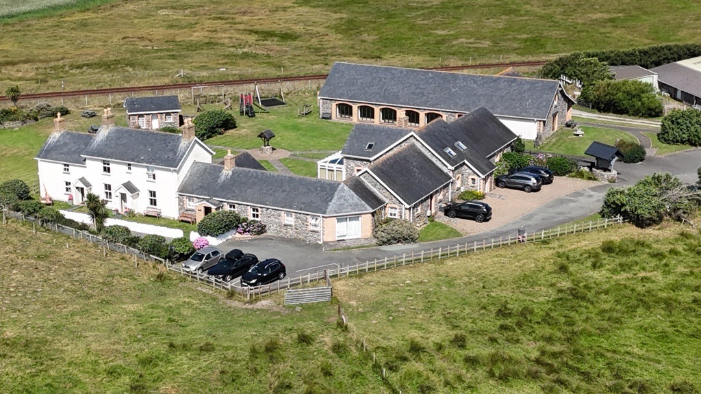 Drone footage of Cambrian Coast Caravan Park in Borth, Wales